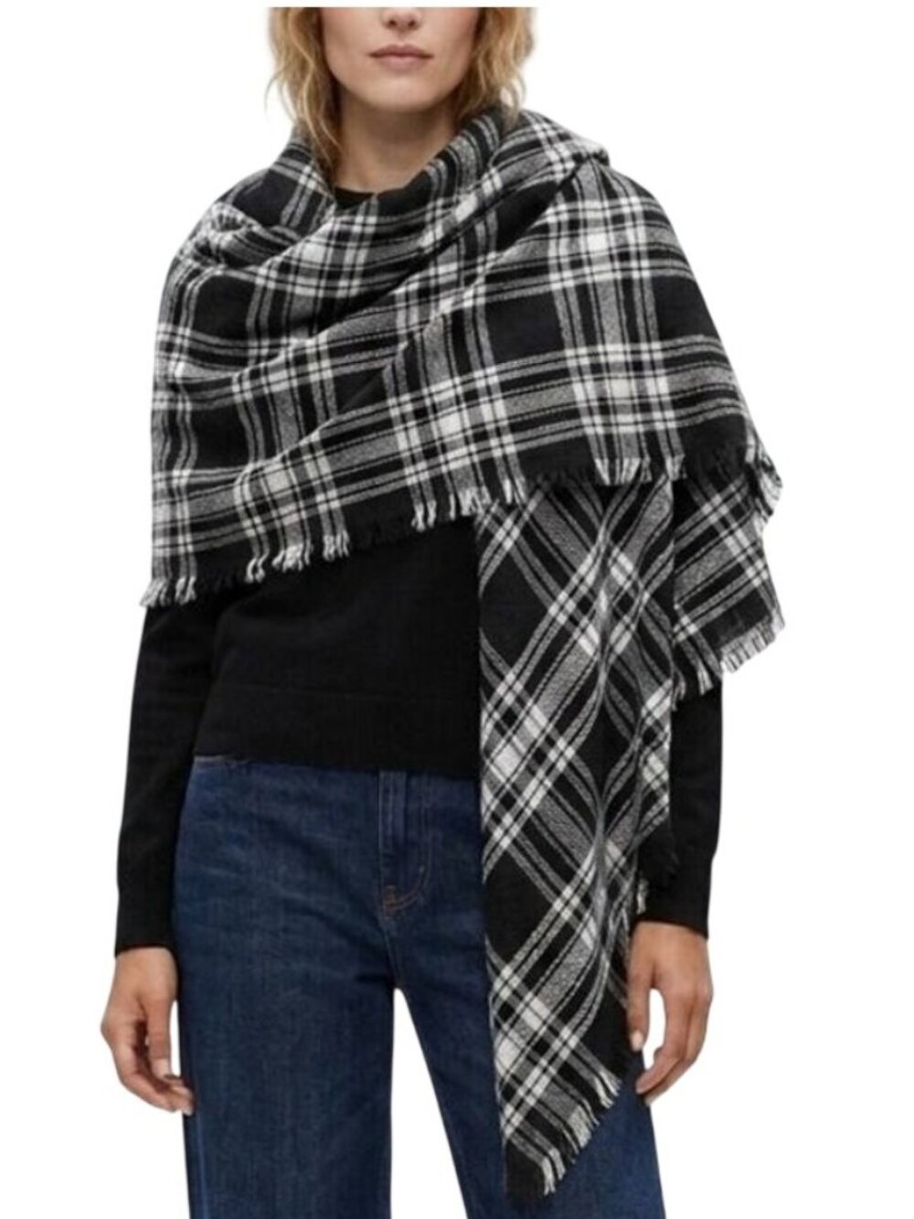David & Young Tartan Plaid Square Blanket Scarf Frayed Trim in Black One Size Ne